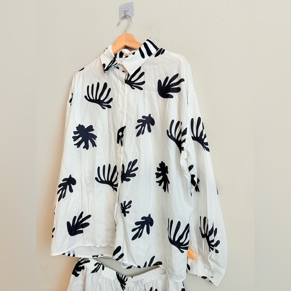 Commense Short Set - Picture 5 of 12